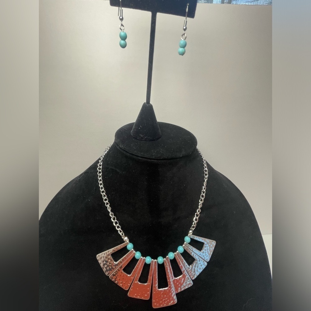 Paparazzi silver tone and faux turquoise necklace and earrings